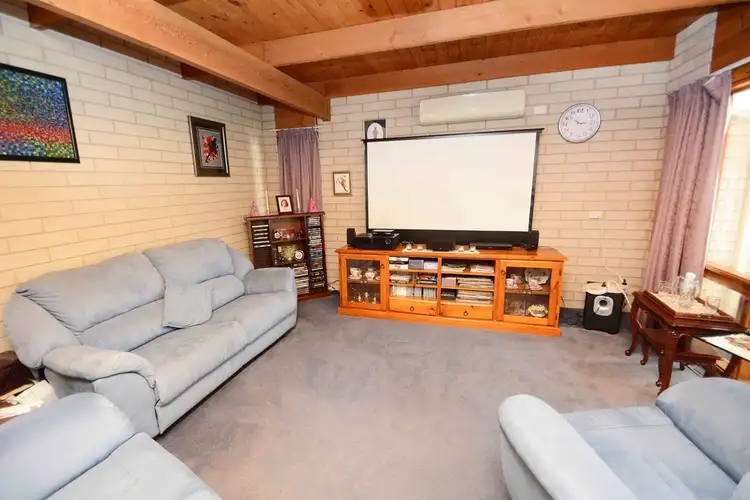 Fifth view of Homely house listing, 25 Riverview Drive, Dareton NSW 2717
