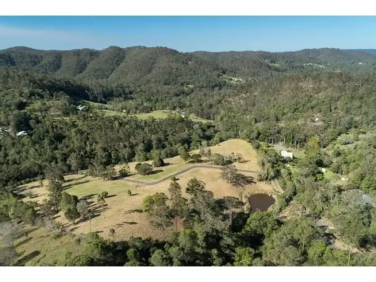 854 Upper Brookfield Road, Upper Brookfield QLD 4069