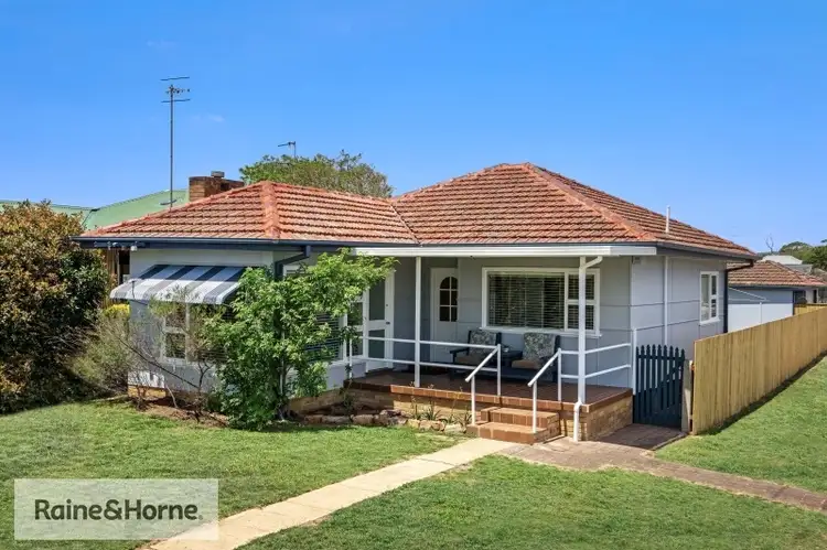 276 Trafalgar Avenue, Umina Beach NSW 2257