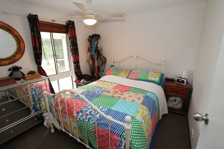 Sixth view of Homely house listing, 56 Louise Court, Haddon VIC 3351