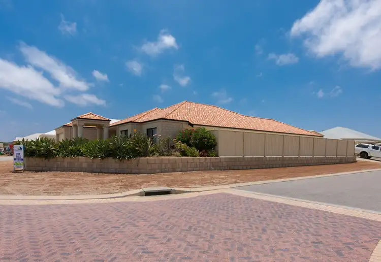 Third view of Homely house listing, 8 Wave Crest Circle, Drummond Cove WA 6532