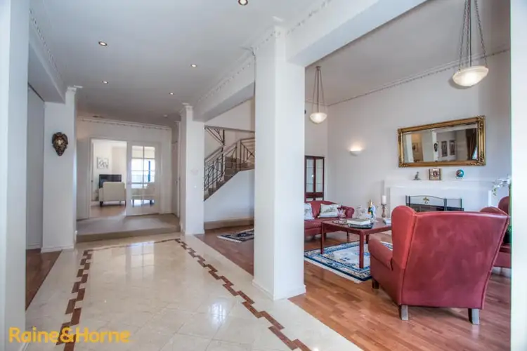 Second view of Homely house listing, 5 Hopbush Avenue, Sunbury VIC 3429
