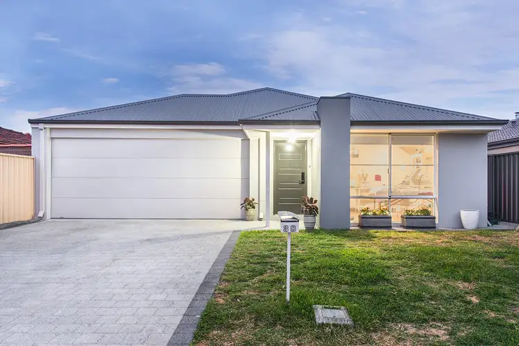 38 West Churchill Avenue, Munster WA 6166