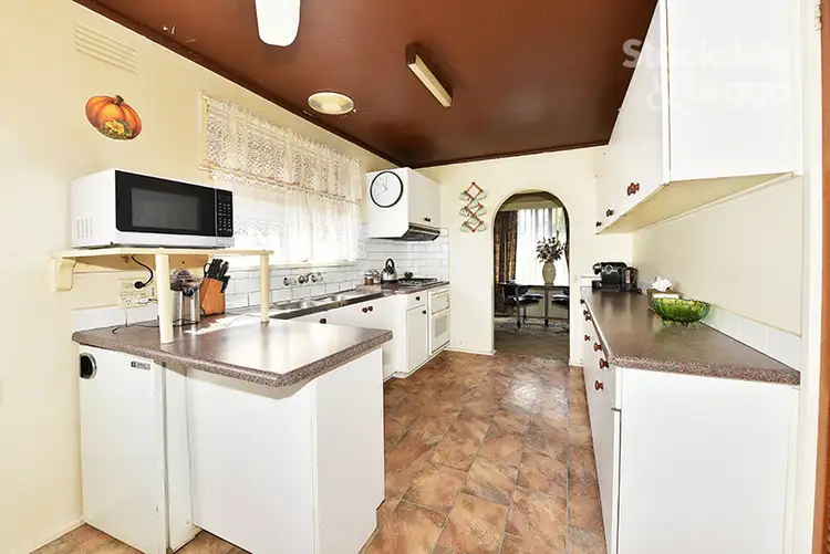 Fifth view of Homely house listing, 37 Payne Street, Gladstone Park VIC 3043