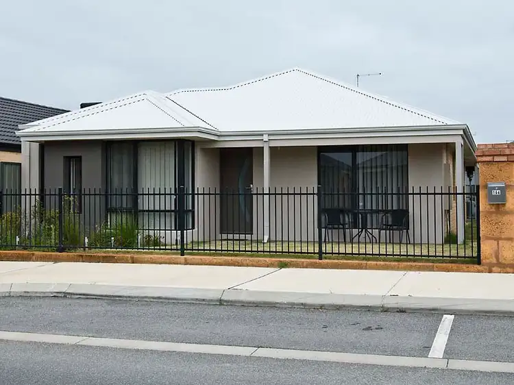 166 Kardan Blvd, Byford WA 6122