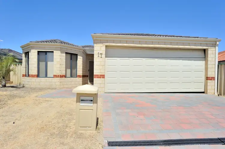 17 Warrior Pass, Bertram WA 6167