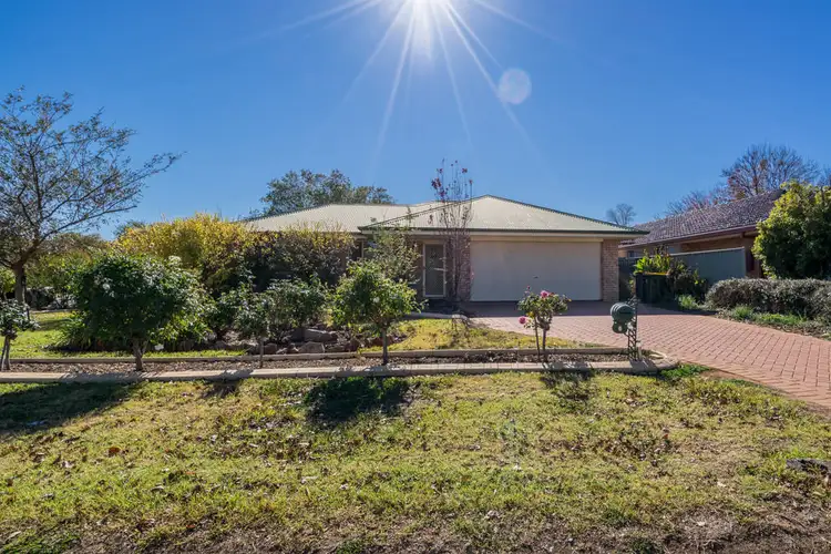 6 Castlereagh Avenue, Dubbo NSW 2830