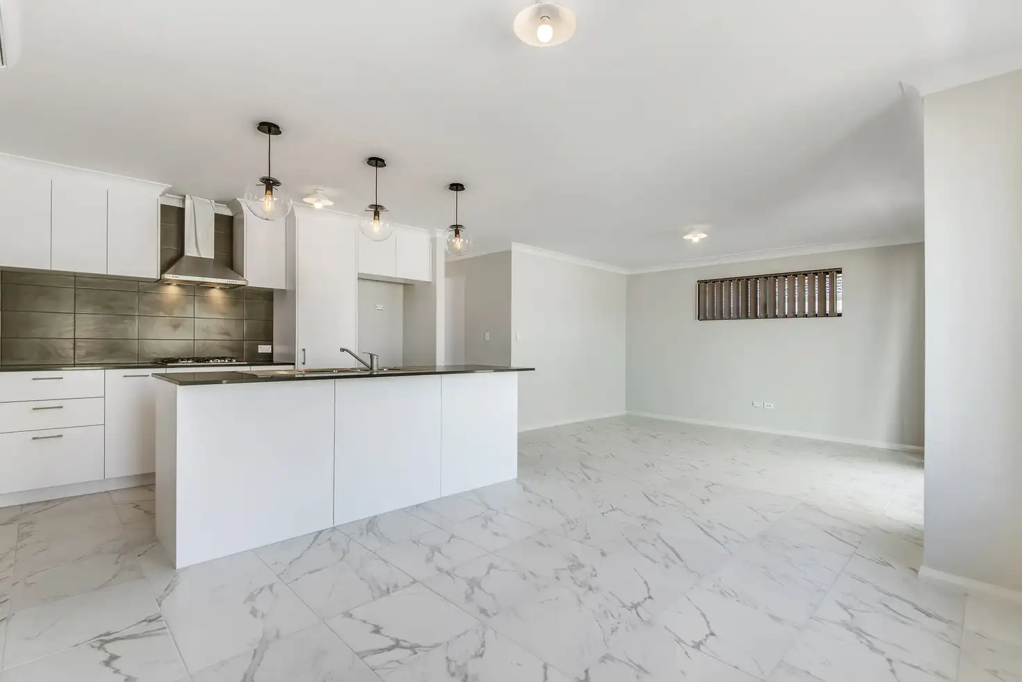 Main view of Homely unit listing, 1/134 Vignerons Loop, Hocking WA 6065