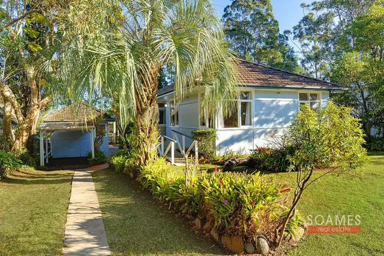 25 Montview Parade, Hornsby Heights NSW 2077