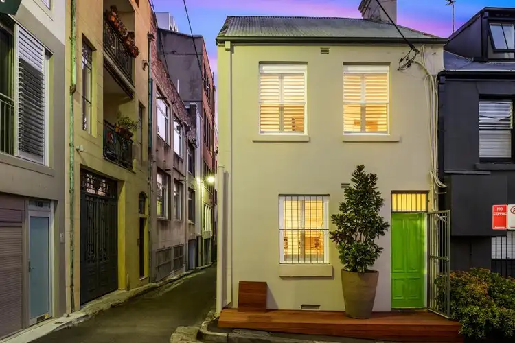 27 Goodchap Street, Surry Hills NSW 2010