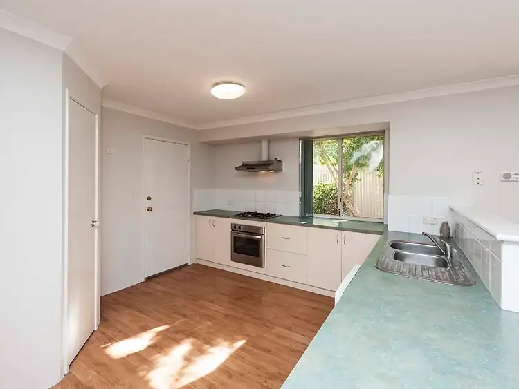 Seventh view of Homely house listing, 8 Windermere Way, Waikiki WA 6169