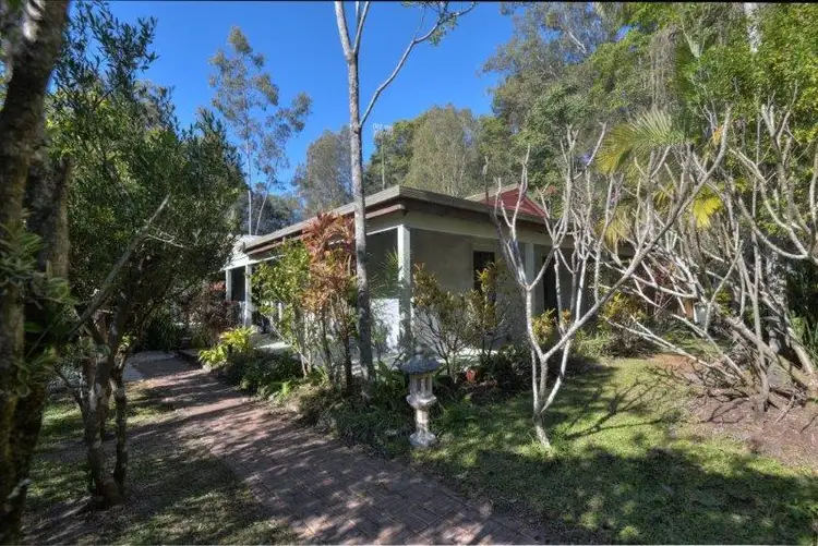 15 Matong, Ocean Shores NSW 2483