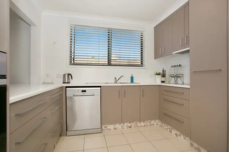 Fourth view of Homely unit listing, Unit @ 27 Peerless Avenue, Mermaid Beach QLD 4218