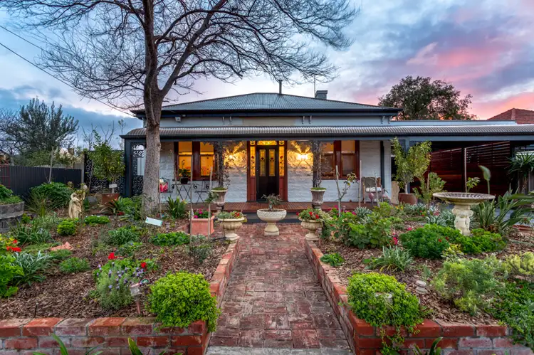 15 Lincoln Street, Largs Bay SA 5016