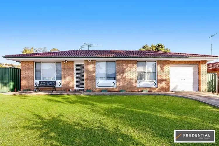 14 & 14A Hamlet Crescent, Rosemeadow NSW 2560