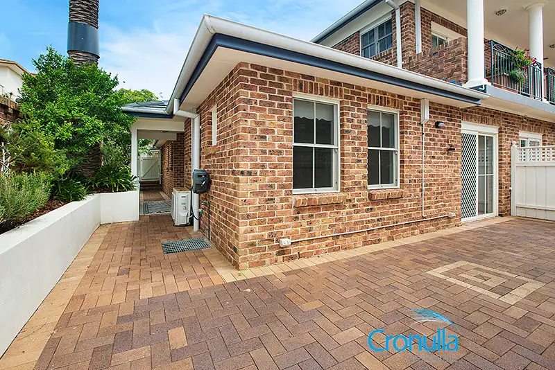 Main view of Homely villa listing, 11/9 Lucas Street, Cronulla NSW 2230
