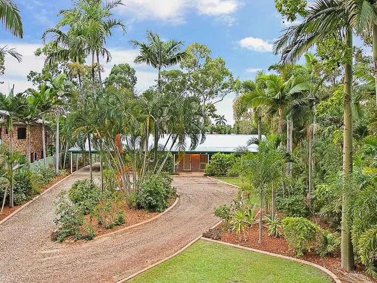 8 Macadamia Court, Bushland Beach QLD 4818