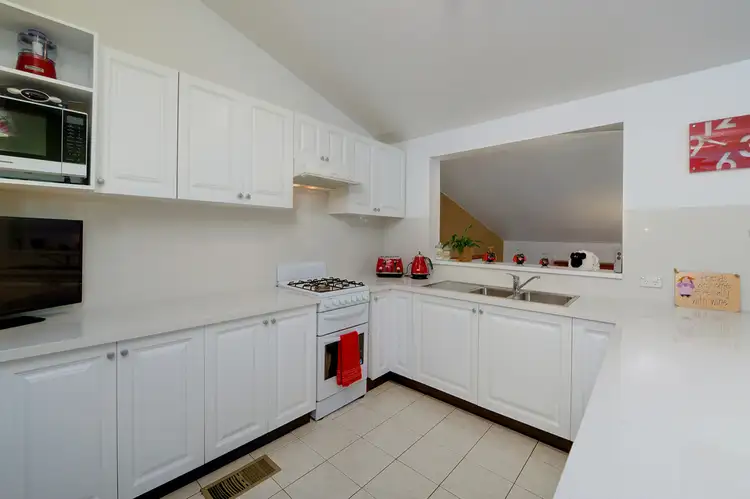 Sixth view of Homely house listing, 2/68 Excelsior Road, Mount Colah NSW 2079