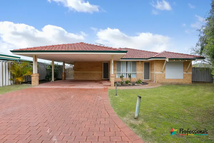2 Parkin Way, Marangaroo WA 6064