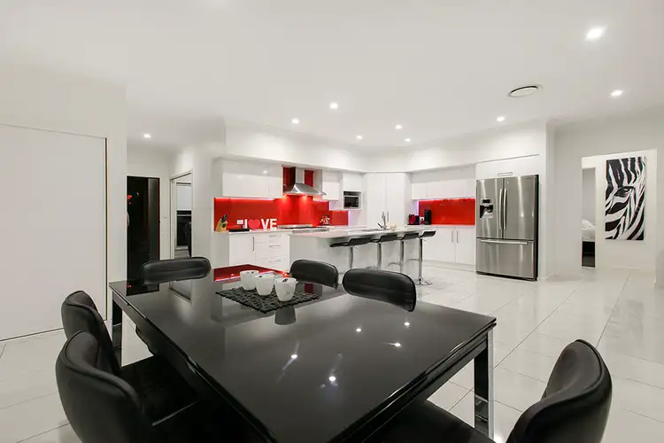 Sixth view of Homely house listing, 8 Eveleigh Street, Wooloowin QLD 4030