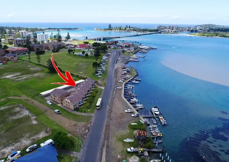 Second view of Homely unit listing, 4/9 Point Road, Tuncurry NSW 2428