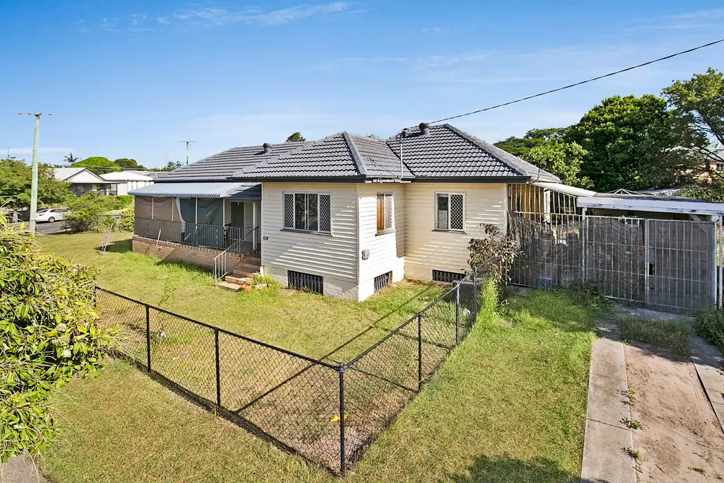 Main view of Homely house listing, 76 Cameron Parade, Wynnum QLD 4178