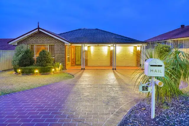 83 Downes Crescent, Currans Hill NSW 2567