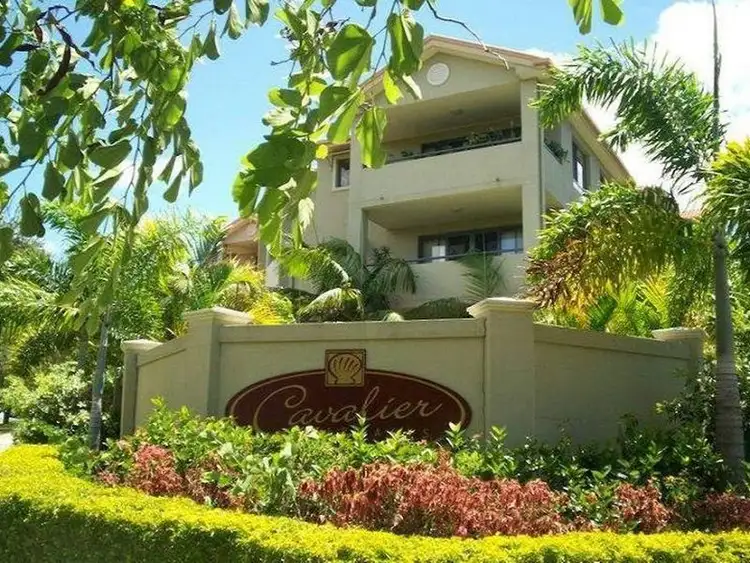 8/25 Chester Terrace, Southport QLD 4215