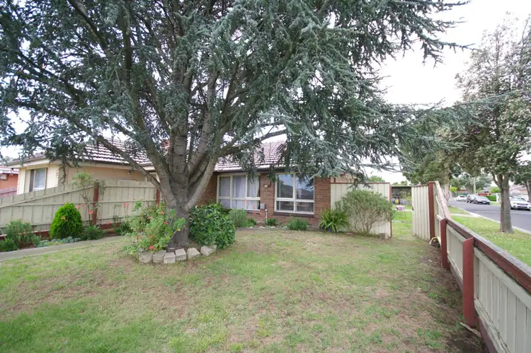 19A Third Avenue, Dandenong North VIC 3175