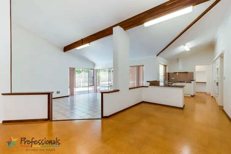 Seventh view of Homely house listing, 4 Polo Close, Willetton WA 6155