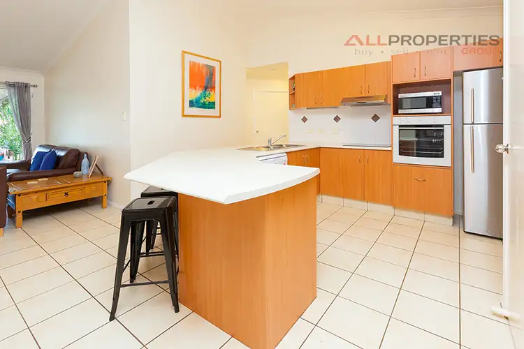 Fourth view of Homely house listing, 10 Crenton Court, Heritage Park QLD 4118