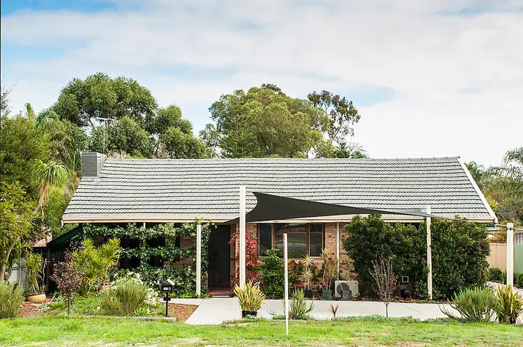 9 Fernan Road, High Wycombe WA 6057