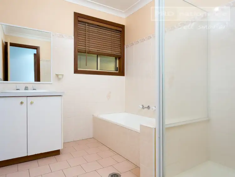 Sixth view of Homely unit listing, 1/89 Dalman Parkway, Glenfield Park NSW 2650