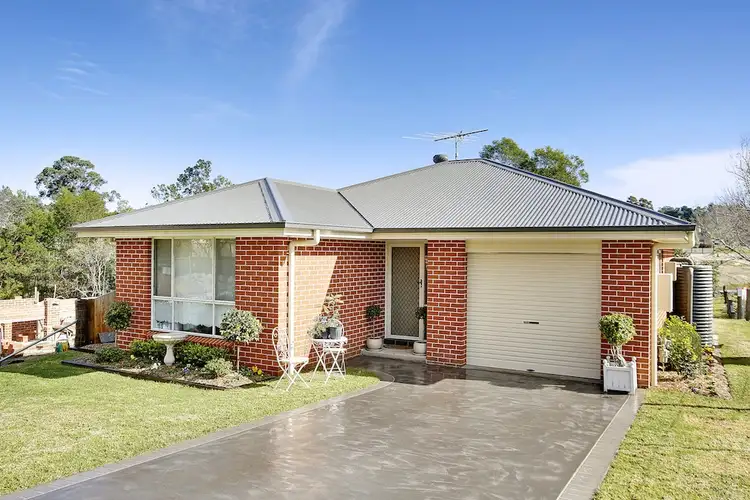 21 Wild Street, Picton NSW 2571