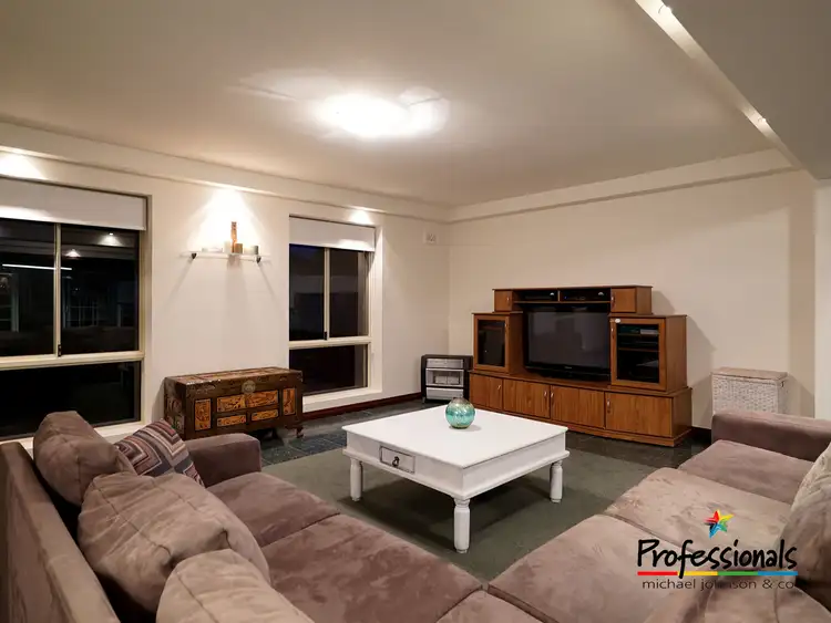 Sixth view of Homely house listing, 15 Drake Way, Morley WA 6062