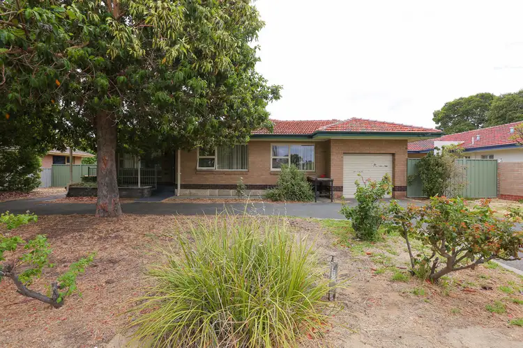 20 Sullivan Street, Beckenham WA 6107