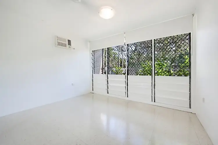 Sixth view of Homely unit listing, 1/53 Princes Road, Hyde Park QLD 4812