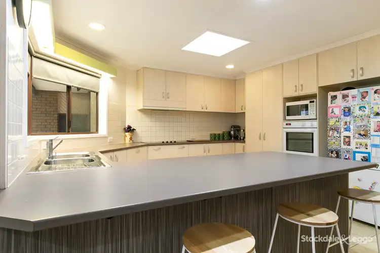 Sixth view of Homely house listing, 5 Walsh Court, Leongatha VIC 3953