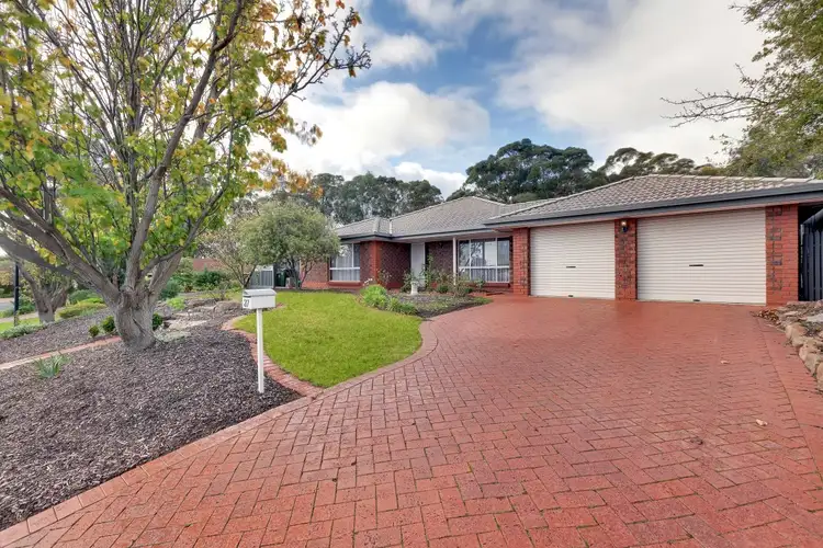 37 Horseshoe Drive, Woodcroft SA 5162