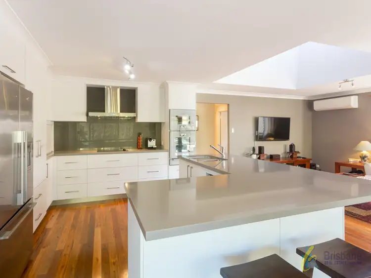 Third view of Homely house listing, 5 Ironbark Place, Bellbowrie QLD 4070