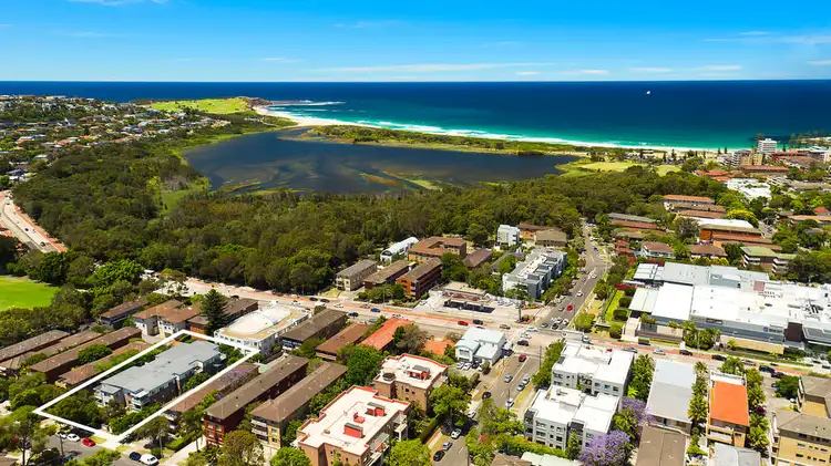 Second view of Homely unit listing, 3/23-25 Westminster Avenue, Dee Why NSW 2099