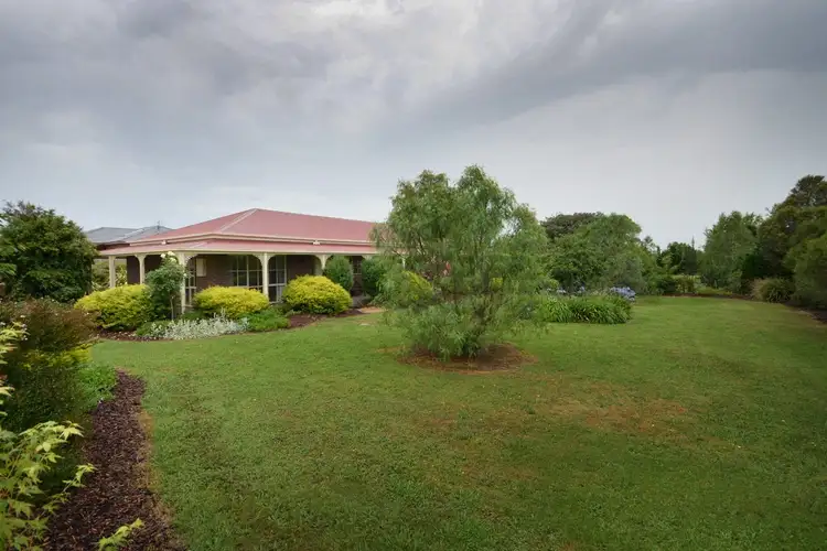 39 TIMBARRA DRIVE, Eastwood VIC 3875
