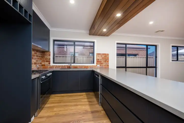 Fourth view of Homely house listing, 20 Ruthven Circuit, Wodonga VIC 3690