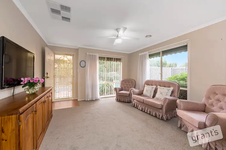 Second view of Homely unit listing, 20/5 William Road, Berwick VIC 3806