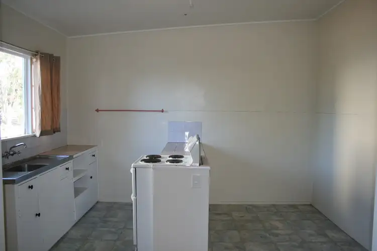 Second view of Homely house listing, 4/15 Eleanor Street, Miles QLD 4415