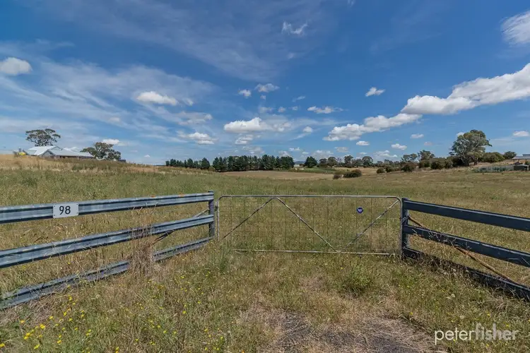 98 Charles Booth Way, Millthorpe NSW 2798
