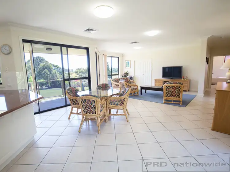 Seventh view of Homely house listing, 4 Brompton Cl, Bolwarra Heights NSW 2320