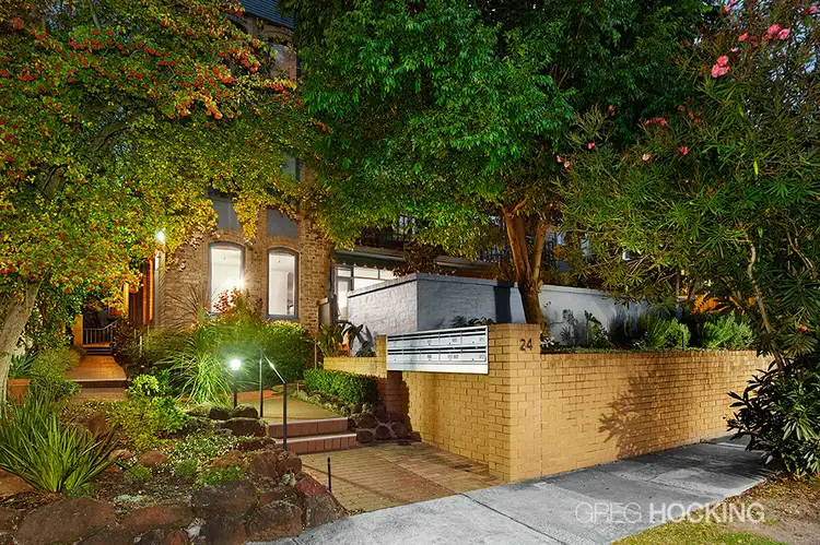 1/24 Tintern Avenue, Toorak VIC 3142