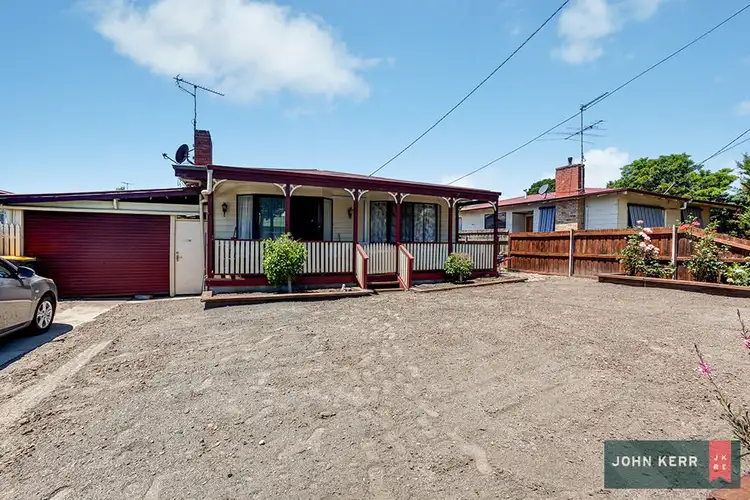 15 Prince Street, Moe VIC 3825