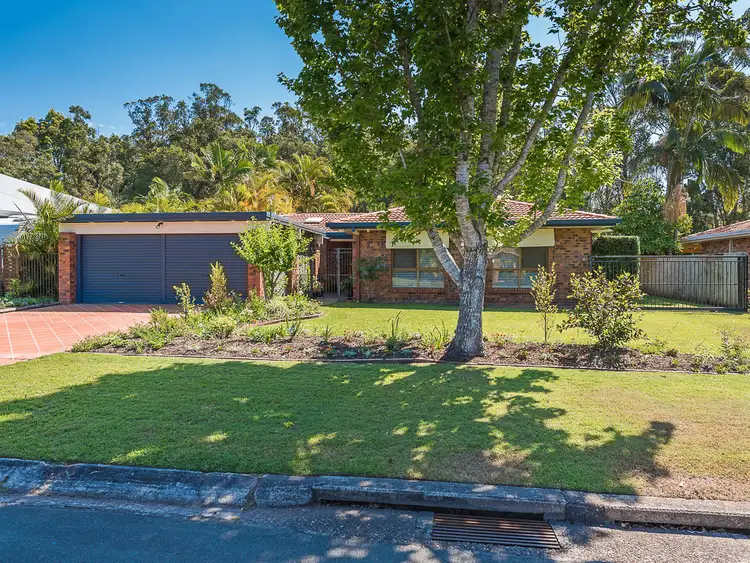 63 Griffith Avenue, Tewantin QLD 4565